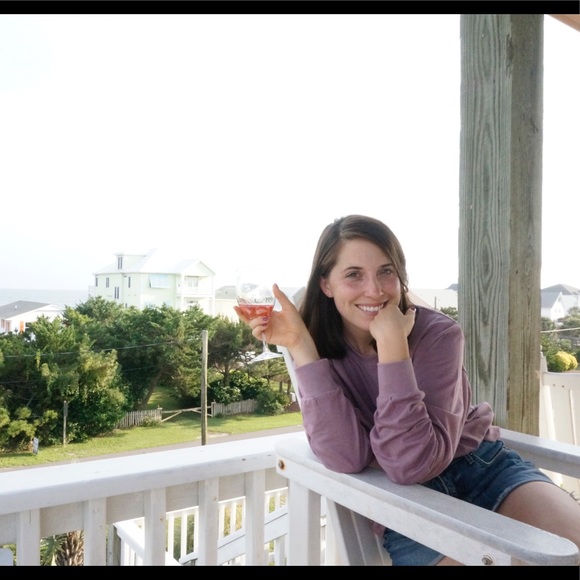 Meet your *new* Posher, Allison Vicenzi - Picture 7 of 8